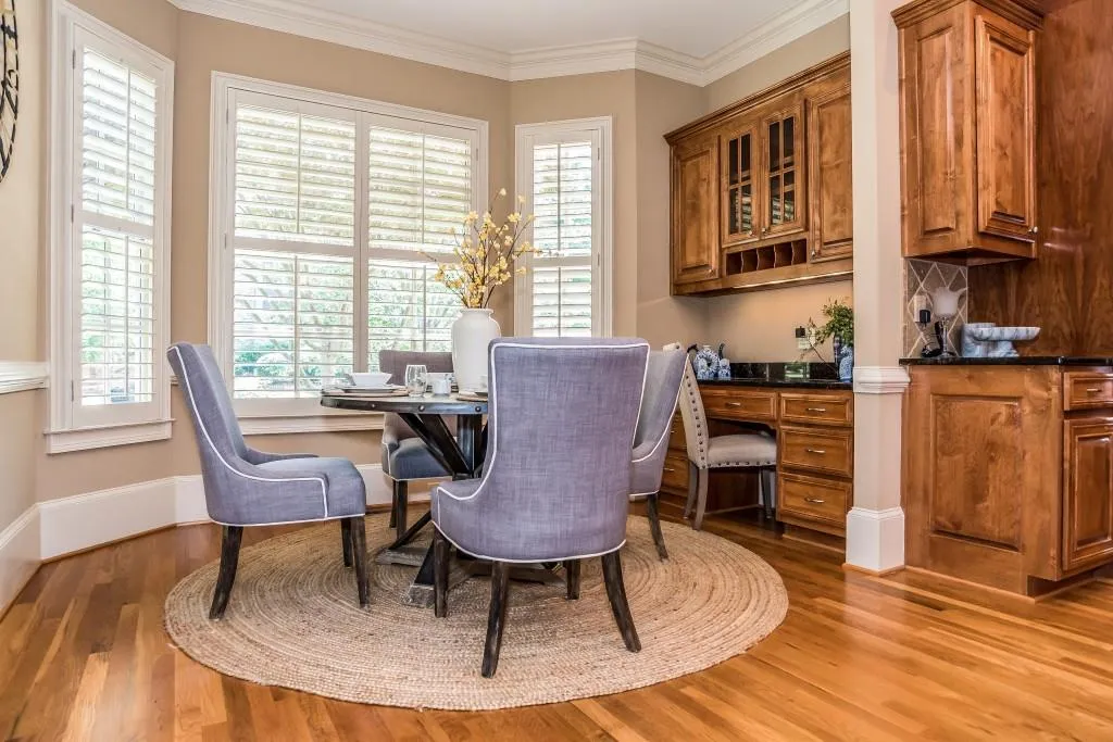 500 Glengate Cove, Sandy Springs, Georgia 30328, 5 Bedrooms Bedrooms, ,4 BathroomsBathrooms,Residential,Sold,500 Glengate Cove,5860316