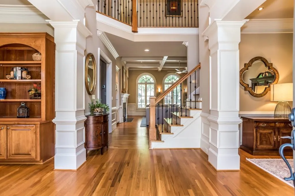 500 Glengate Cove, Sandy Springs, Georgia 30328, 5 Bedrooms Bedrooms, ,4 BathroomsBathrooms,Residential,Sold,500 Glengate Cove,5860316