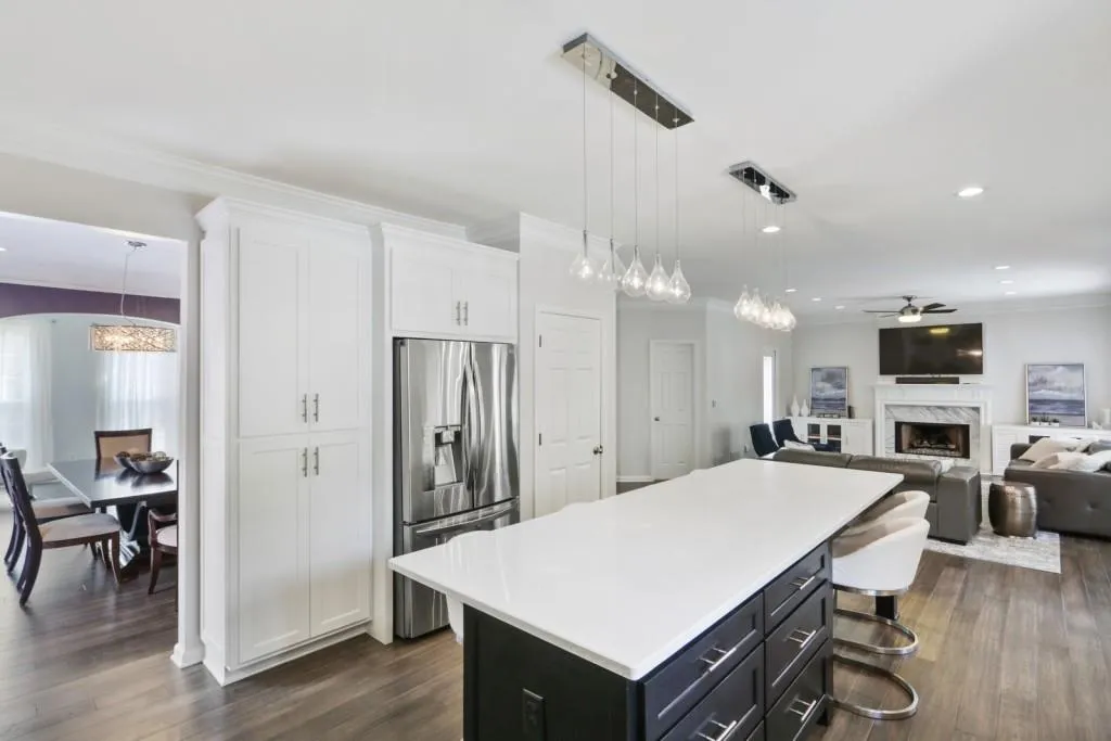 1045 Lancaster Walk, Atlanta, Georgia 30328, 4 Bedrooms Bedrooms, ,4 BathroomsBathrooms,Residential,Sold,1045 Lancaster Walk,6694181
