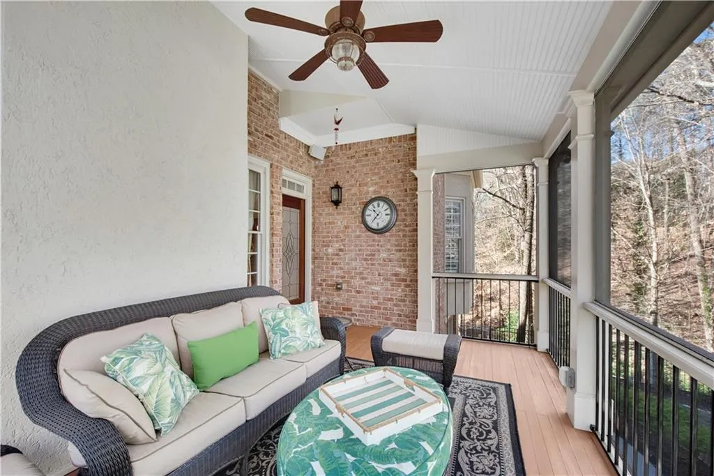 992 Wescott Lane, Atlanta, Georgia 30319, 4 Bedrooms Bedrooms, ,3 BathroomsBathrooms,Residential,For Sale,992 Wescott Lane,7743201