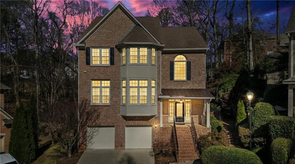 992 Wescott Lane, Atlanta, Georgia 30319, 4 Bedrooms Bedrooms, ,3 BathroomsBathrooms,Residential,For Sale,992 Wescott Lane,7743201