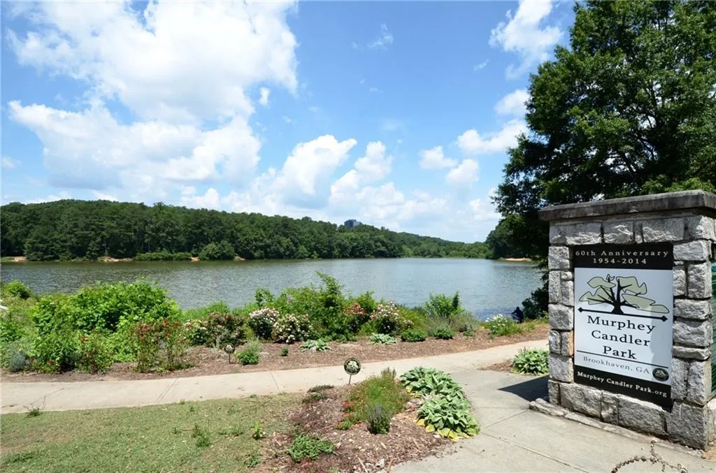 992 Wescott Lane, Atlanta, Georgia 30319, 4 Bedrooms Bedrooms, ,3 BathroomsBathrooms,Residential,For Sale,992 Wescott Lane,7743201