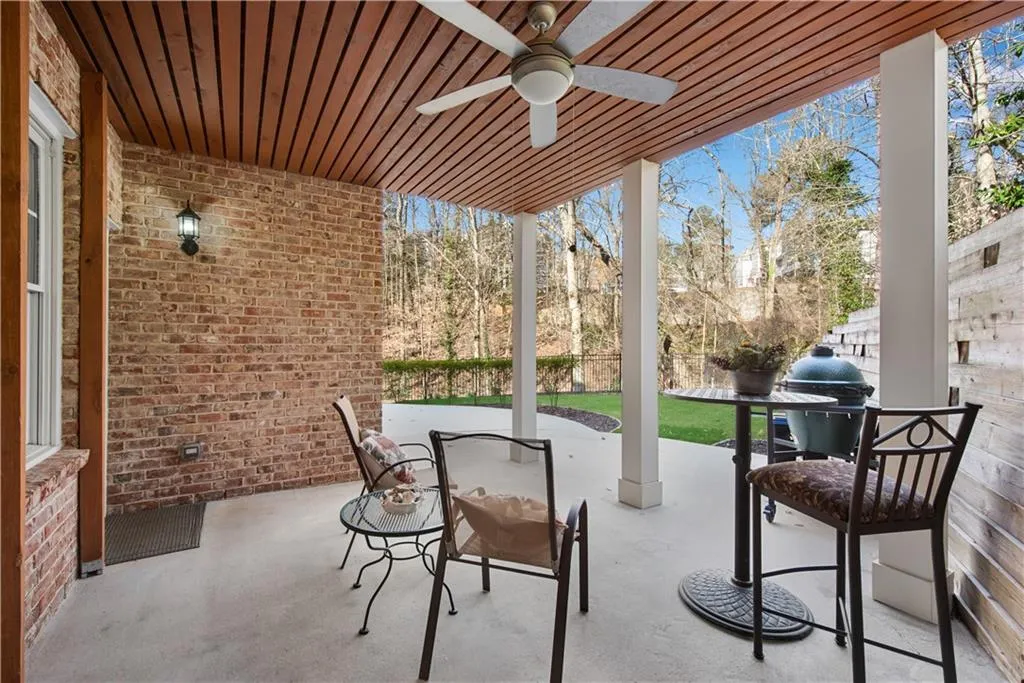 992 Wescott Lane, Atlanta, Georgia 30319, 4 Bedrooms Bedrooms, ,3 BathroomsBathrooms,Residential,For Sale,992 Wescott Lane,7743201