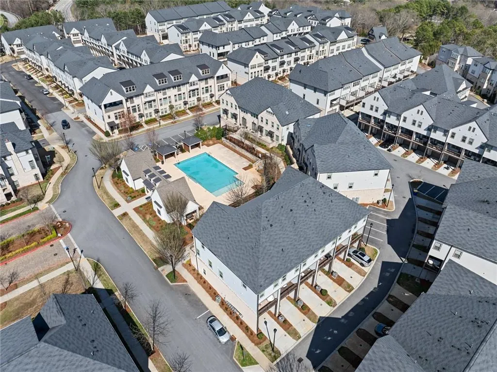 2527 Figaro Drive Unit 214, Atlanta, Georgia 30339, 3 Bedrooms Bedrooms, 0 ,3 BathroomsBathrooms,Residential,For Sale,2527 Figaro Drive Unit 214,7729784