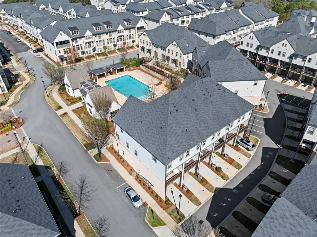 2527 Figaro Drive Unit 214, Atlanta, Georgia 30339, 3 Bedrooms Bedrooms, 0 ,3 BathroomsBathrooms,Residential,For Sale,2527 Figaro Drive Unit 214,7729784