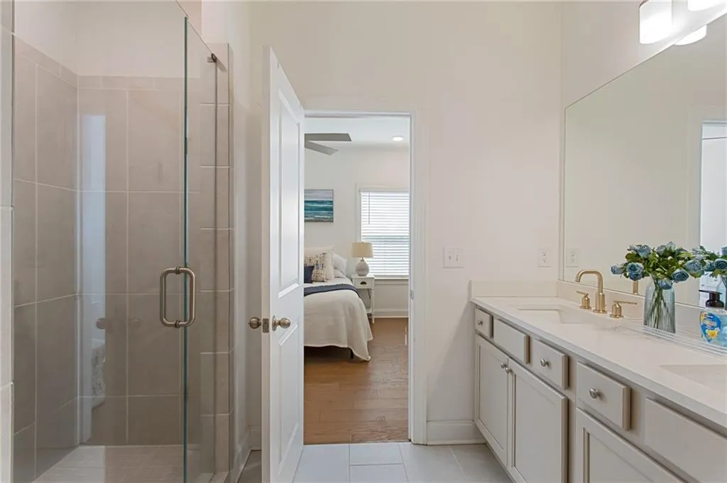2527 Figaro Drive Unit 214, Atlanta, Georgia 30339, 3 Bedrooms Bedrooms, 0 ,3 BathroomsBathrooms,Residential,For Sale,2527 Figaro Drive Unit 214,7729784