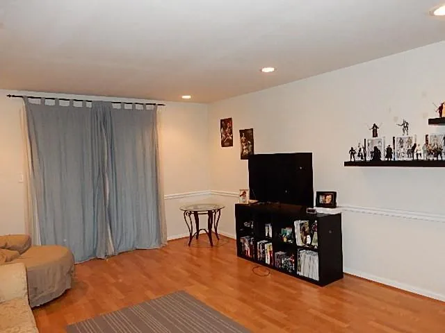 5400 Roswell Road Unit F-6, Atlanta, Georgia 30342, 1 Bedroom Bedrooms, ,1 BathroomBathrooms,Residential,Sold,5400 Roswell Road Unit F-6,5821514