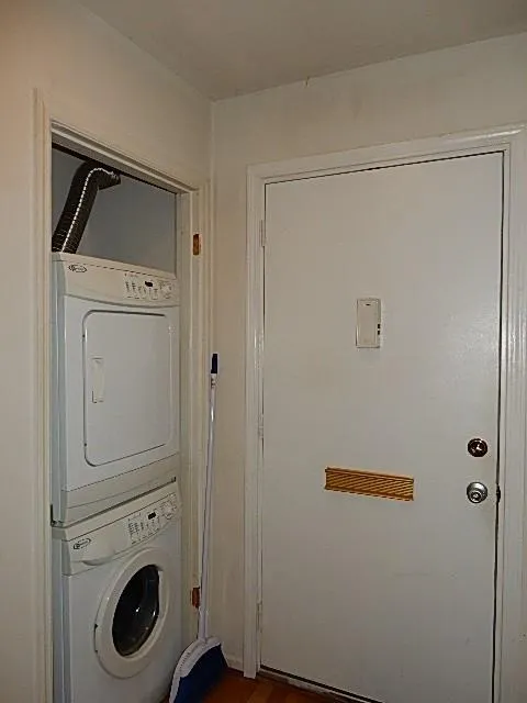 5400 Roswell Road Unit F-6, Atlanta, Georgia 30342, 1 Bedroom Bedrooms, ,1 BathroomBathrooms,Residential,Sold,5400 Roswell Road Unit F-6,5821514