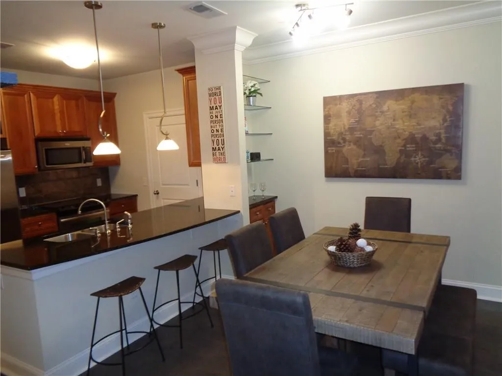 901 Abernathy Road Unit 1170, Sandy Springs, Georgia 30328, 2 Bedrooms Bedrooms, ,2 BathroomsBathrooms,Residential,Sold,901 Abernathy Road Unit 1170,5982973