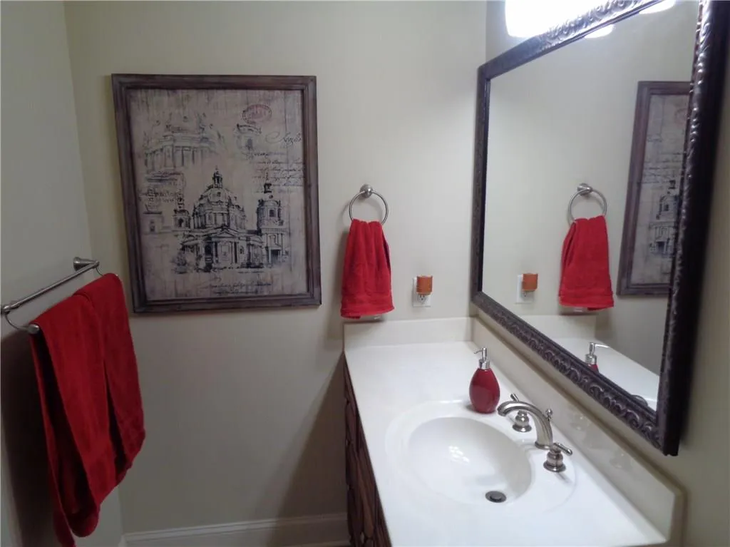 901 Abernathy Road Unit 1170, Sandy Springs, Georgia 30328, 2 Bedrooms Bedrooms, ,2 BathroomsBathrooms,Residential,Sold,901 Abernathy Road Unit 1170,5982973