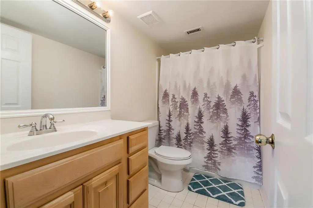 795 Hammond Drive Unit 813, Sandy Springs, Georgia 30328, 2 Bedrooms Bedrooms, ,2 BathroomsBathrooms,Residential,Sold,795 Hammond Drive Unit 813,6877356