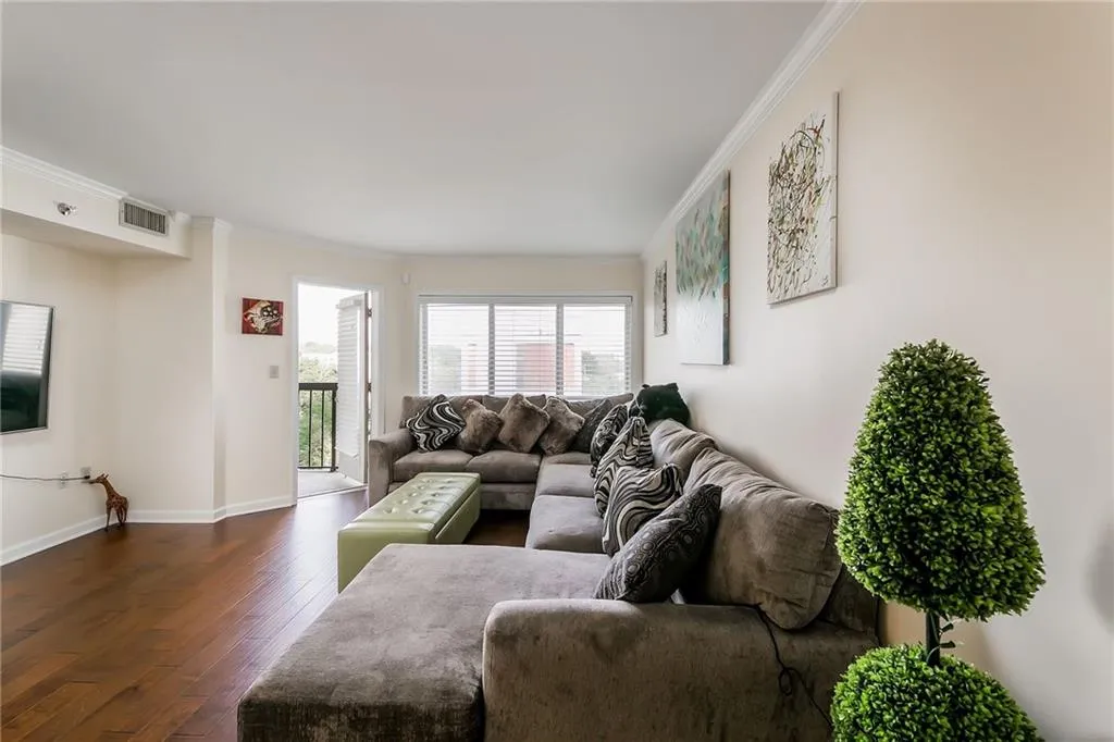 795 Hammond Drive Unit 813, Sandy Springs, Georgia 30328, 2 Bedrooms Bedrooms, ,2 BathroomsBathrooms,Residential,Sold,795 Hammond Drive Unit 813,6877356