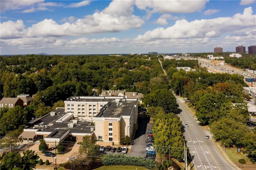 795 Hammond Drive Unit 813, Sandy Springs, Georgia 30328, 2 Bedrooms Bedrooms, ,2 BathroomsBathrooms,Residential,Sold,795 Hammond Drive Unit 813,6877356