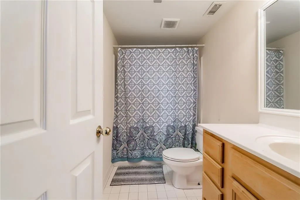 795 Hammond Drive Unit 813, Sandy Springs, Georgia 30328, 2 Bedrooms Bedrooms, ,2 BathroomsBathrooms,Residential,Sold,795 Hammond Drive Unit 813,6877356