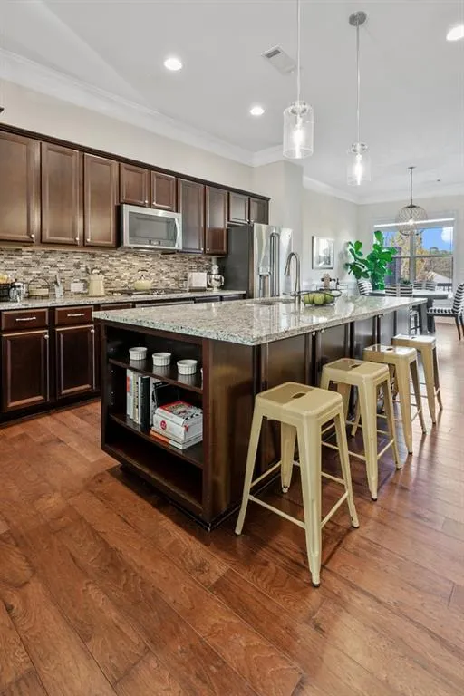 117 Alderwood Hill Ne, Sandy Springs, Georgia 30328, 3 Bedrooms Bedrooms, ,3 BathroomsBathrooms,Residential,Sold,117 Alderwood Hill Ne,6852393