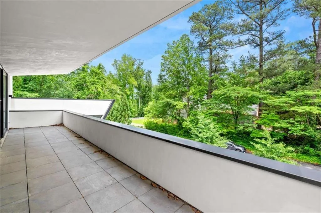 3891 Wieuca Road Ne, Atlanta, Georgia 30342, 5 Bedrooms Bedrooms, ,6 BathroomsBathrooms,Residential,For Sale,3891 Wieuca Road Ne,7638459