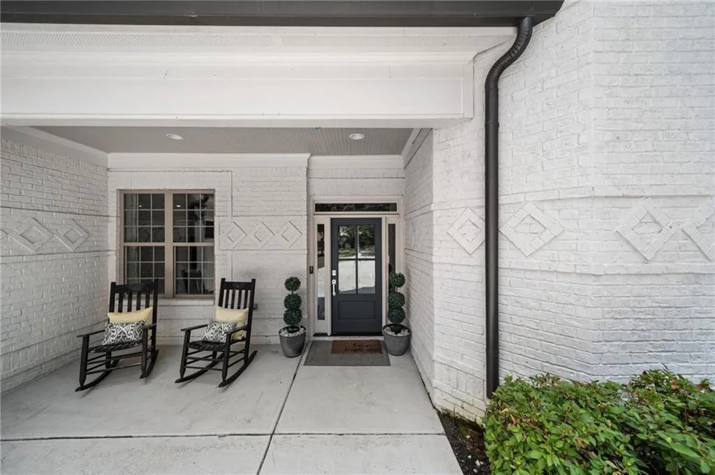2601 Stoland Drive Ne, Brookhaven, Georgia 30319, 5 Bedrooms Bedrooms, ,4 BathroomsBathrooms,Residential,For Sale,2601 Stoland Drive Ne,7617238