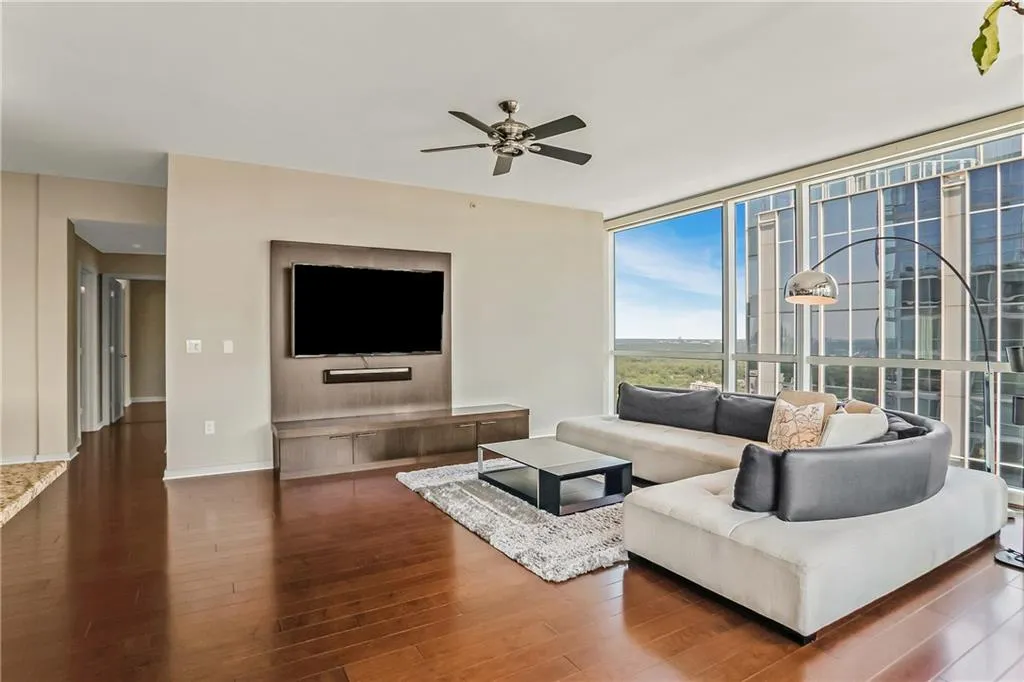 3325 Piedmont Road Ne Unit 2901, Atlanta, Georgia 30305, 3 Bedrooms Bedrooms, ,3 BathroomsBathrooms,Residential,For Sale,3325 Piedmont Road Ne Unit 2901,7617023