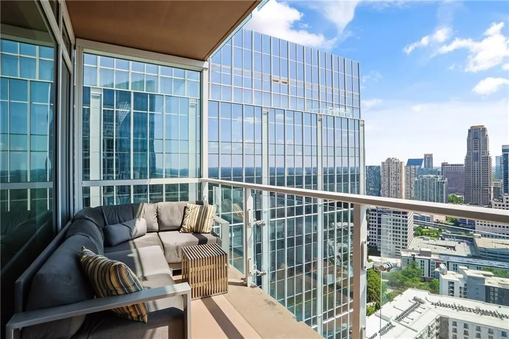 3325 Piedmont Road Ne Unit 2901, Atlanta, Georgia 30305, 3 Bedrooms Bedrooms, ,3 BathroomsBathrooms,Residential,For Sale,3325 Piedmont Road Ne Unit 2901,7617023