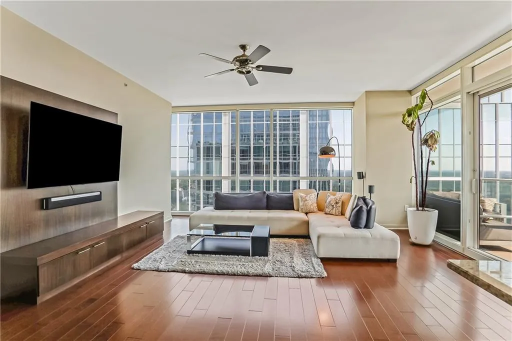 3325 Piedmont Road Ne Unit 2901, Atlanta, Georgia 30305, 3 Bedrooms Bedrooms, ,3 BathroomsBathrooms,Residential,For Sale,3325 Piedmont Road Ne Unit 2901,7617023