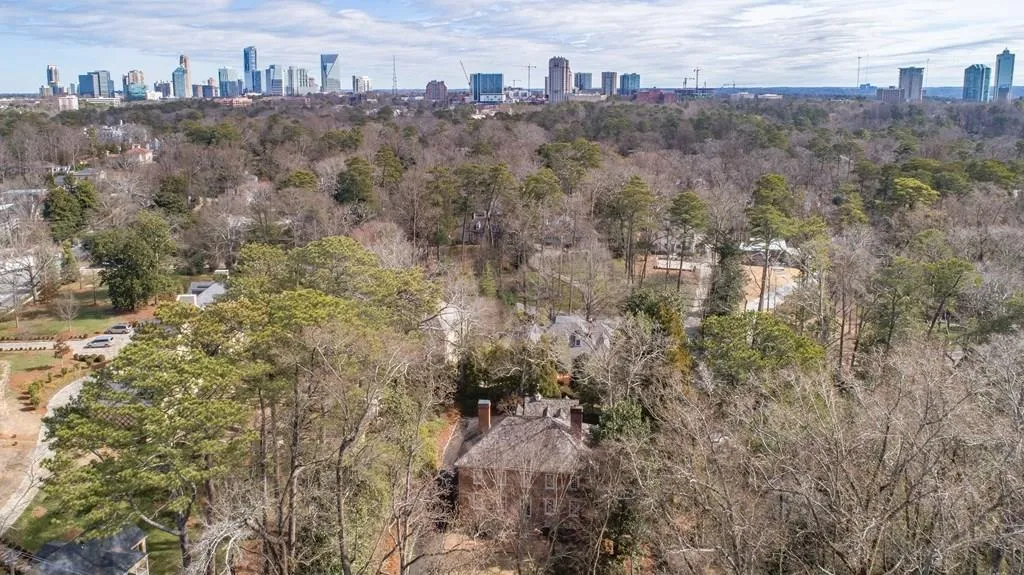 3229 Arden Road Nw, Atlanta, Georgia 30305, 4 Bedrooms Bedrooms, ,4 BathroomsBathrooms,Residential,Sold,3229 Arden Road Nw,5963888