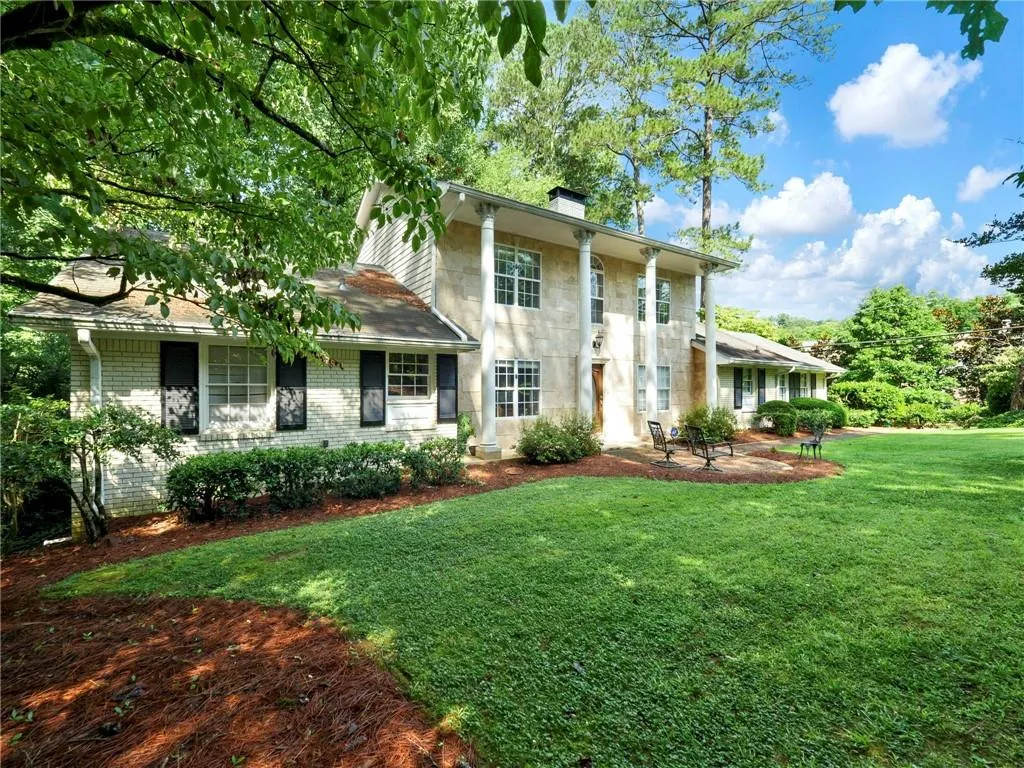 7000 Brandon Mill Road, Atlanta, Georgia 30328, 5 Bedrooms Bedrooms, ,4 BathroomsBathrooms,Residential,Sold,7000 Brandon Mill Road,6914970