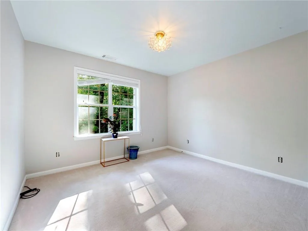 7000 Brandon Mill Road, Atlanta, Georgia 30328, 5 Bedrooms Bedrooms, ,4 BathroomsBathrooms,Residential,Sold,7000 Brandon Mill Road,6914970