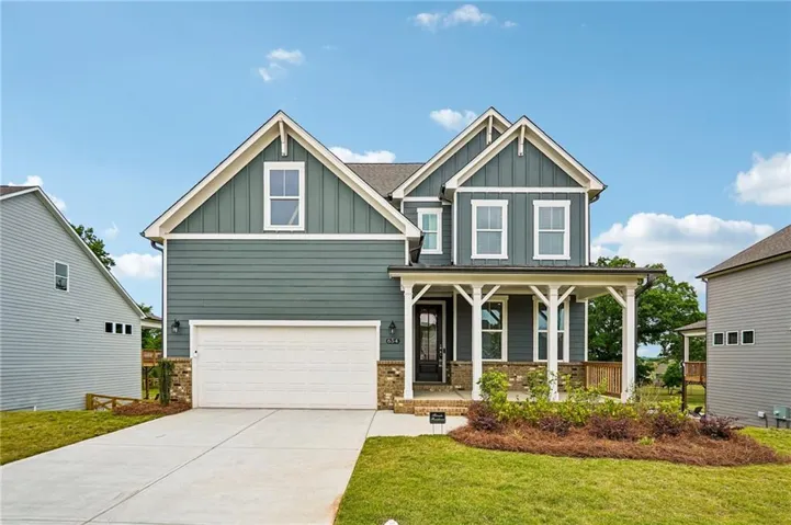 654 Grand Wehunt Drive, Hoschton, Georgia 30584