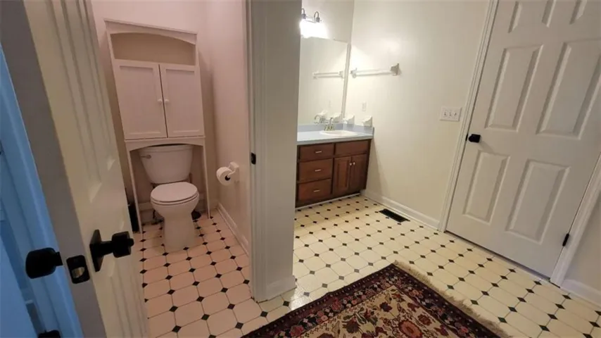 1170