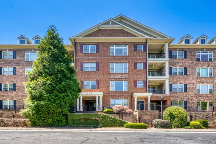 2300 Peachford Road Unit 3209, Dunwoody, Georgia 30338