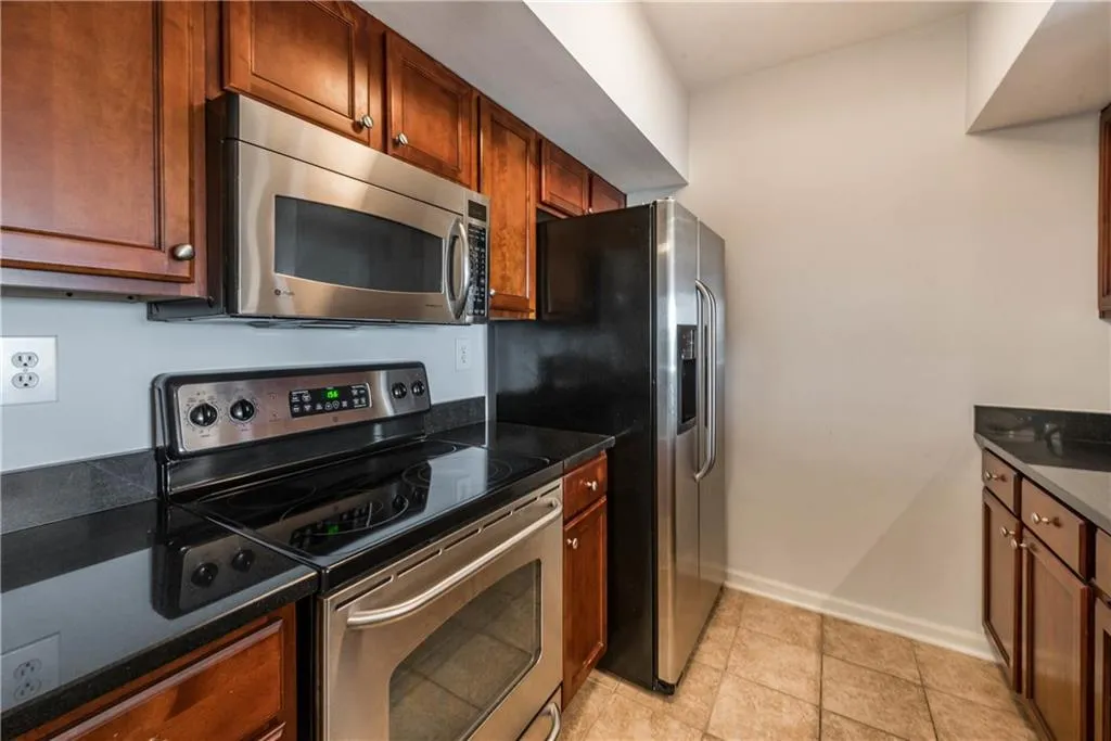 275 13th Street Unit 1003, Atlanta, Georgia 30309, 1 Bedroom Bedrooms, ,1 BathroomBathrooms,Residential,Sold,275 13th Street Unit 1003,5993356