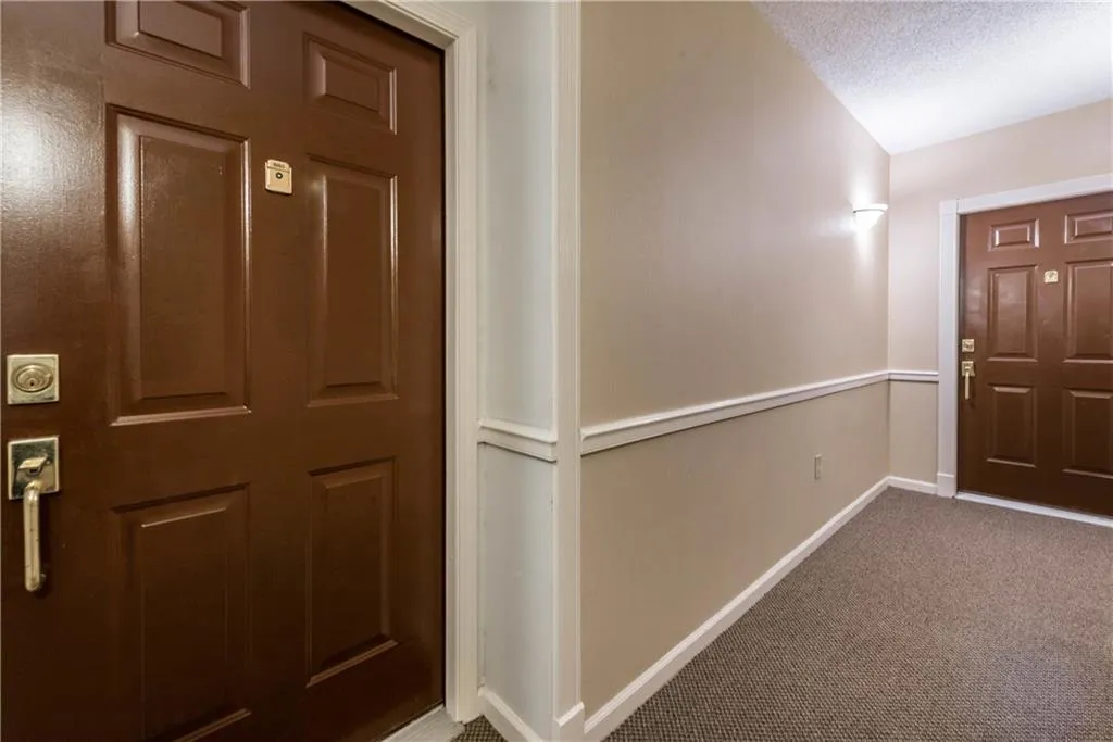 275 13th Street Unit 1003, Atlanta, Georgia 30309, 1 Bedroom Bedrooms, ,1 BathroomBathrooms,Residential,Sold,275 13th Street Unit 1003,5993356