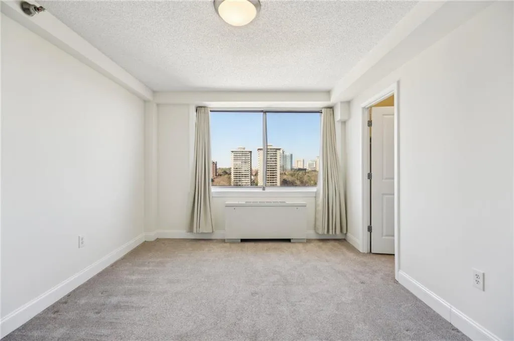2479 Peachtree Road Ne Unit 1703, Atlanta, Georgia 30305, 1 Bedroom Bedrooms, ,1 BathroomBathrooms,Residential,For Sale,2479 Peachtree Road Ne Unit 1703,7644912