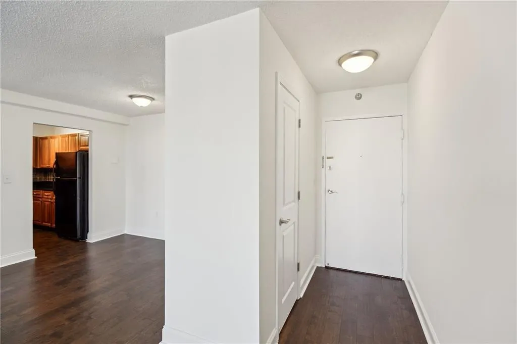 2479 Peachtree Road Ne Unit 1703, Atlanta, Georgia 30305, 1 Bedroom Bedrooms, ,1 BathroomBathrooms,Residential,For Sale,2479 Peachtree Road Ne Unit 1703,7644912