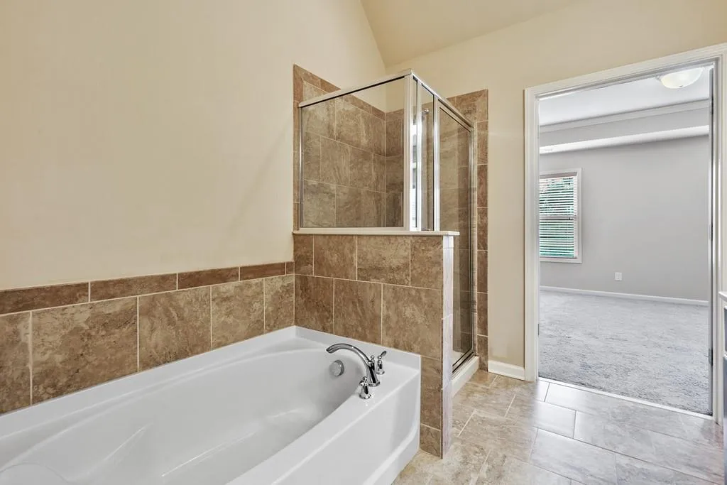 7465 Highland Bluff, Sandy Springs, Georgia 30328, 3 Bedrooms Bedrooms, ,3 BathroomsBathrooms,Residential,Sold,7465 Highland Bluff,6813374