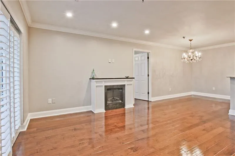 300 Johnson Ferry Road Ne Unit A604, Sandy Springs, Georgia 30328, 2 Bedrooms Bedrooms, ,2 BathroomsBathrooms,Residential,Sold,300 Johnson Ferry Road Ne Unit A604,6618286