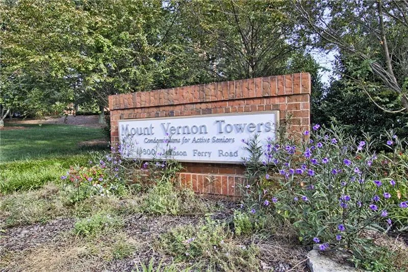 300 Johnson Ferry Road Ne Unit A604, Sandy Springs, Georgia 30328, 2 Bedrooms Bedrooms, ,2 BathroomsBathrooms,Residential,Sold,300 Johnson Ferry Road Ne Unit A604,6618286