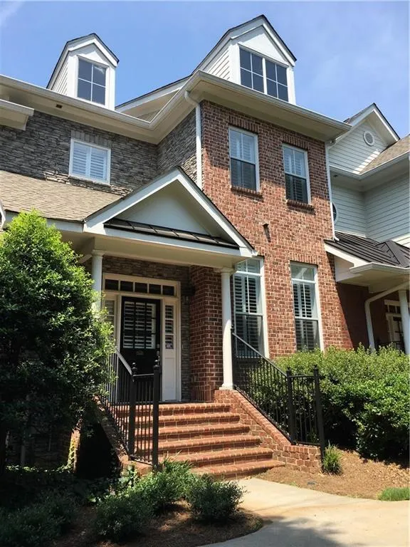 5436 Glenridge View, Atlanta, Georgia 30342, 3 Bedrooms Bedrooms, ,3 BathroomsBathrooms,Residential,Sold,5436 Glenridge View,5727119