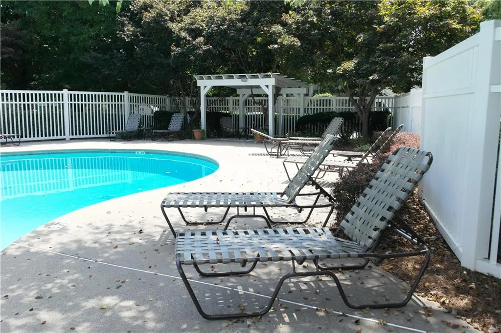 610 Gettysburg Place Unit 610, Sandy Springs, Georgia 30350, 2 Bedrooms Bedrooms, ,2 BathroomsBathrooms,Residential,Sold,610 Gettysburg Place Unit 610,5738956