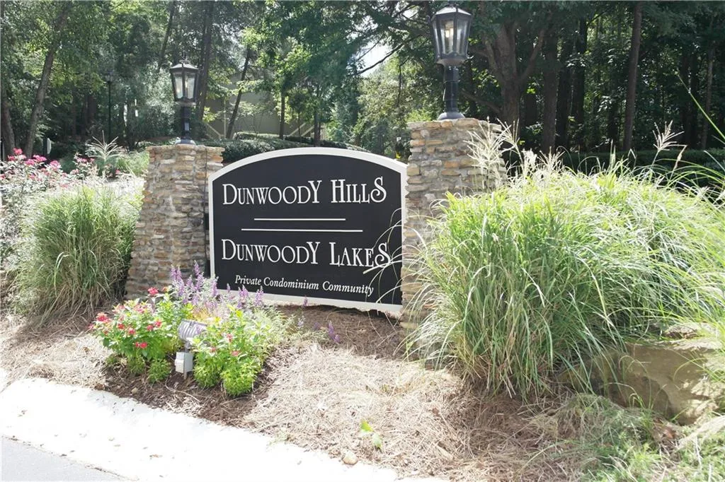 610 Gettysburg Place Unit 610, Sandy Springs, Georgia 30350, 2 Bedrooms Bedrooms, ,2 BathroomsBathrooms,Residential,Sold,610 Gettysburg Place Unit 610,5738956