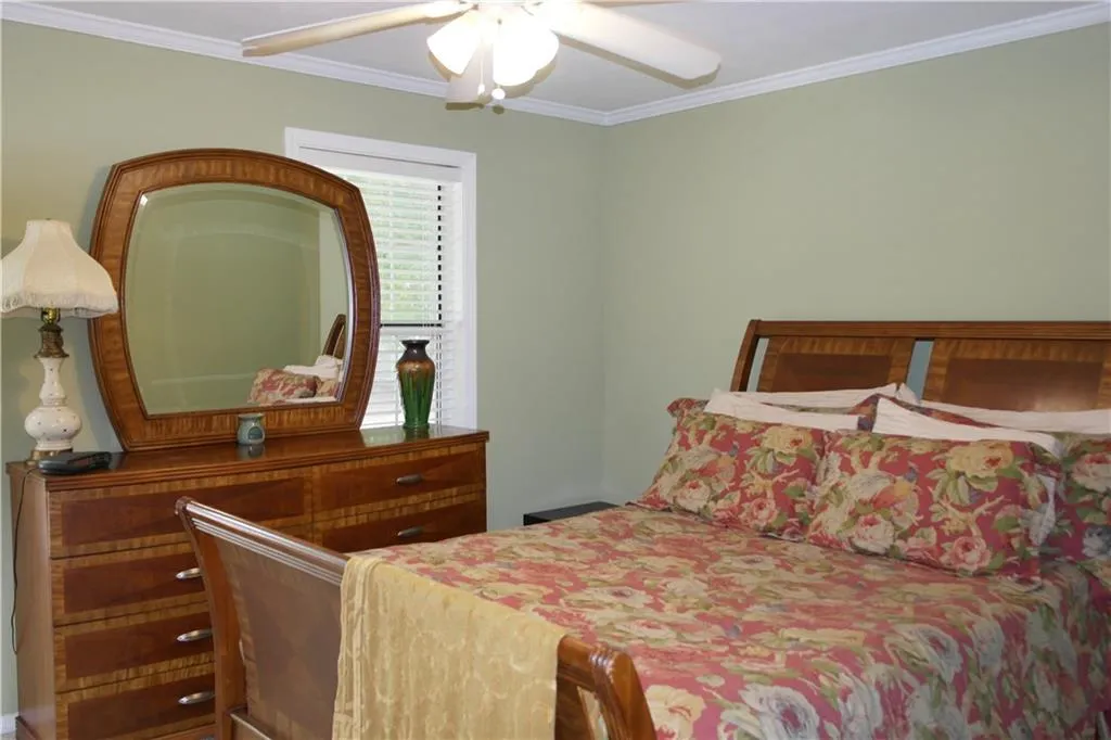 610 Gettysburg Place Unit 610, Sandy Springs, Georgia 30350, 2 Bedrooms Bedrooms, ,2 BathroomsBathrooms,Residential,Sold,610 Gettysburg Place Unit 610,5738956