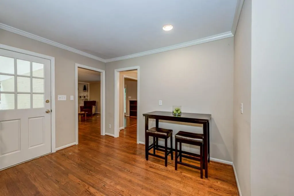 600 Amberidge Trail, Atlanta, Georgia 30328, 3 Bedrooms Bedrooms, ,2 BathroomsBathrooms,Residential,Sold,600 Amberidge Trail,5902184