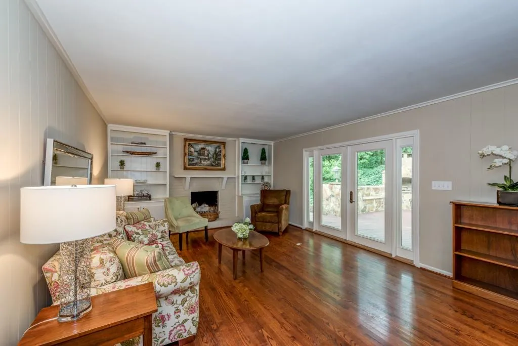 600 Amberidge Trail, Atlanta, Georgia 30328, 3 Bedrooms Bedrooms, ,2 BathroomsBathrooms,Residential,Sold,600 Amberidge Trail,5902184