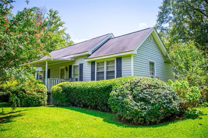 53 Garrett Lane, Carrollton, Georgia 30117