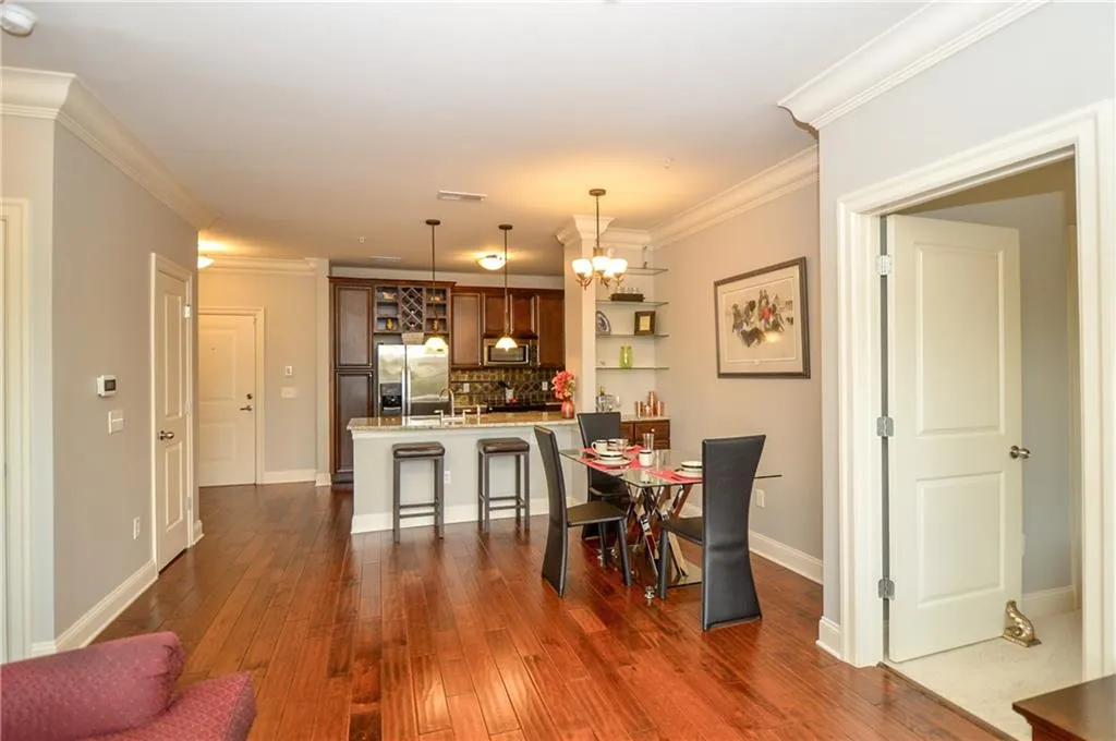 901 Ne Abernathy Road Unit 6120, Sandy Springs, Georgia 30328, 2 Bedrooms Bedrooms, ,2 BathroomsBathrooms,Residential,Sold,901 Ne Abernathy Road Unit 6120,5751934