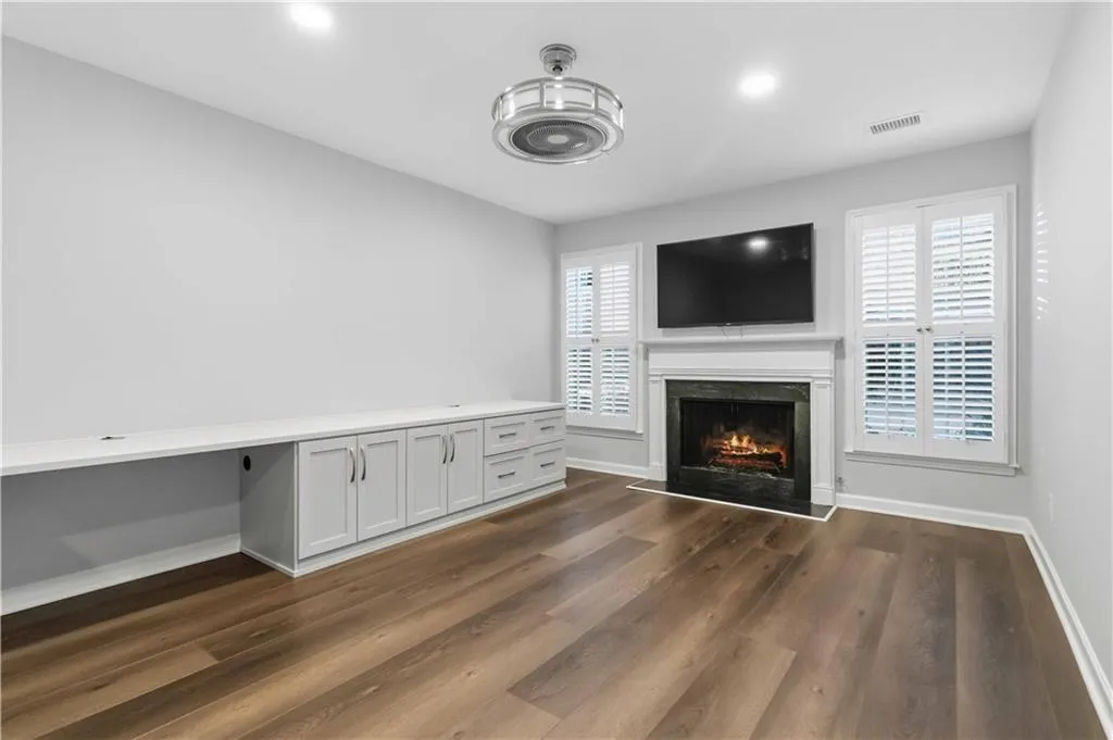262 The South Chace, Atlanta, Georgia 30328, 2 Bedrooms Bedrooms, ,2 BathroomsBathrooms,Residential,Sold,262 The South Chace,7704696
