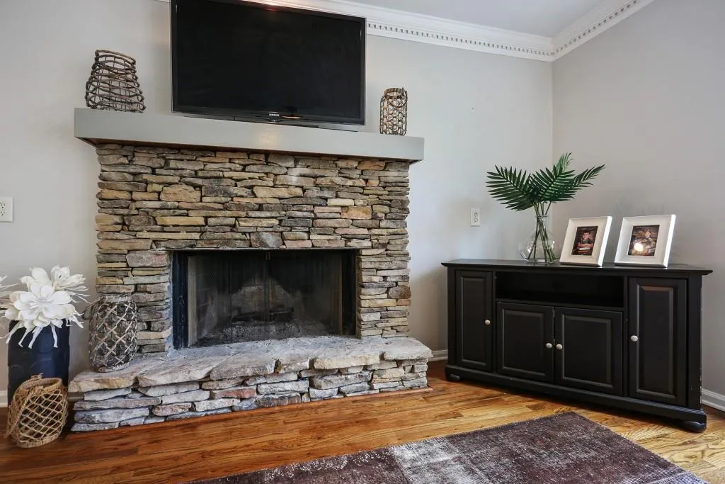 8895 Carroll Manor Drive, Sandy Springs, Georgia 30350, 3 Bedrooms Bedrooms, ,2 BathroomsBathrooms,Residential,Sold,8895 Carroll Manor Drive,6504895