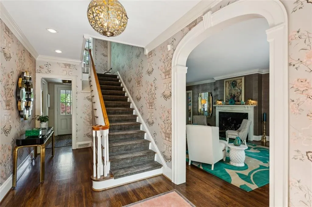 3086 Pine Valley Road, Atlanta, Georgia 30305, 4 Bedrooms Bedrooms, ,4 BathroomsBathrooms,Residential,For Sale,3086 Pine Valley Road,7648194