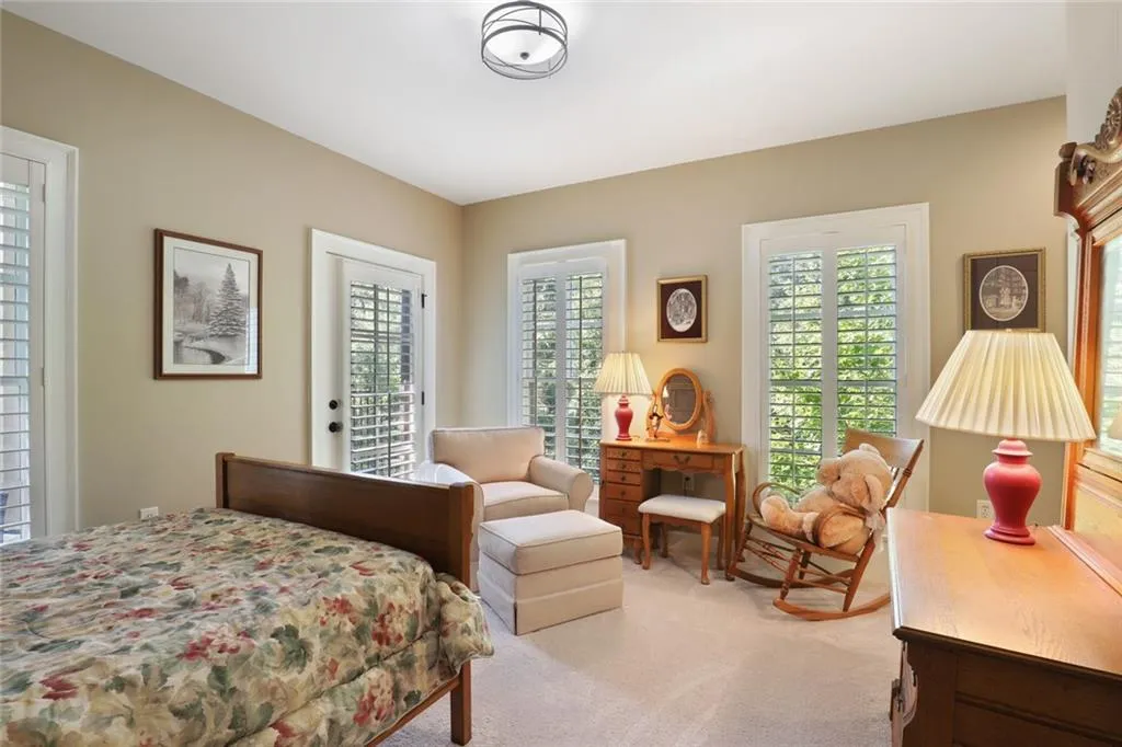 619 Riverlawn Court, Atlanta, Georgia 30339, 4 Bedrooms Bedrooms, ,4 BathroomsBathrooms,Residential,Sold,619 Riverlawn Court,6936971