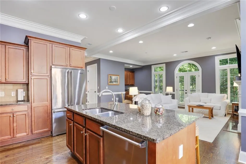 619 Riverlawn Court, Atlanta, Georgia 30339, 4 Bedrooms Bedrooms, ,4 BathroomsBathrooms,Residential,Sold,619 Riverlawn Court,6936971